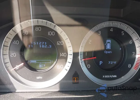 2010 Volvo Xc60 T6/T6 R-Design z USA, uszkodzony, nr VIN YV4992DZ2A2021016